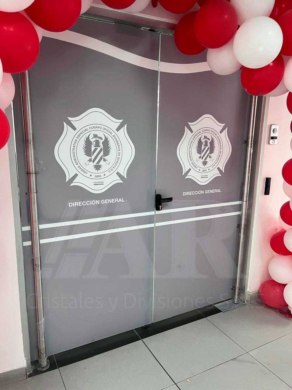 Puertas en vidrio templado 29